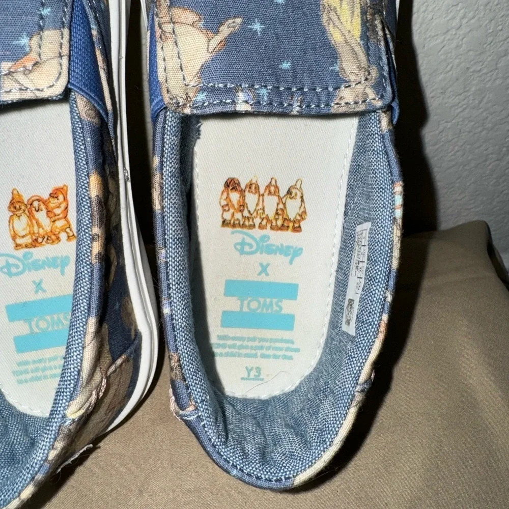 Disney x TOMS Snow White Youth Luca Slip-On Size Y3 - Picture 4 of 10
